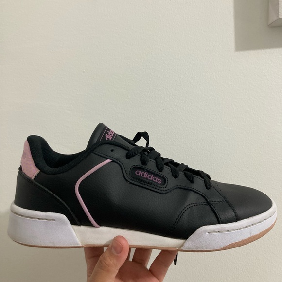 Adidas Roguera size US 8 women shoes - Picture 6 of 8